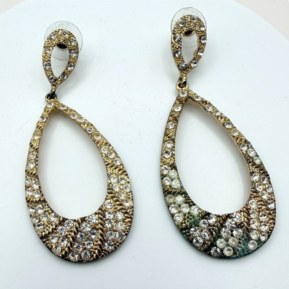 Vintage Y2K Gold Tone Teardrop Clearβ Rhinestone Dangle Earrings Women's Jewelry